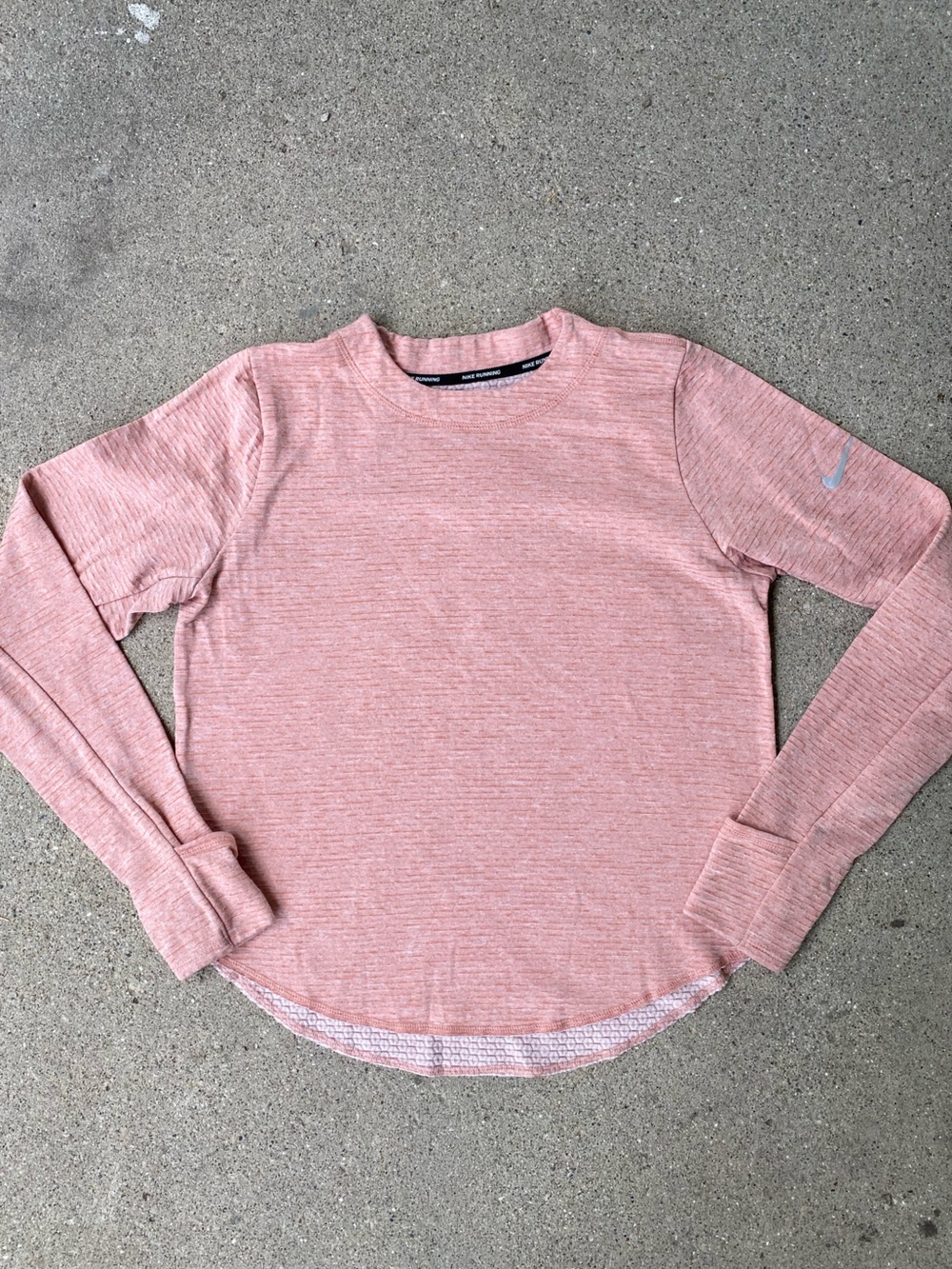 NIKE THERMA SPHERE ELEMENT DRI FIT RUNNING LONG SLEEVE TOP